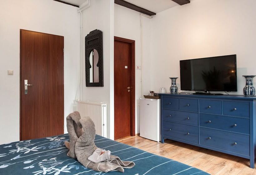 تختخواب و صبحانه Crown Guesthouse Amsterdam