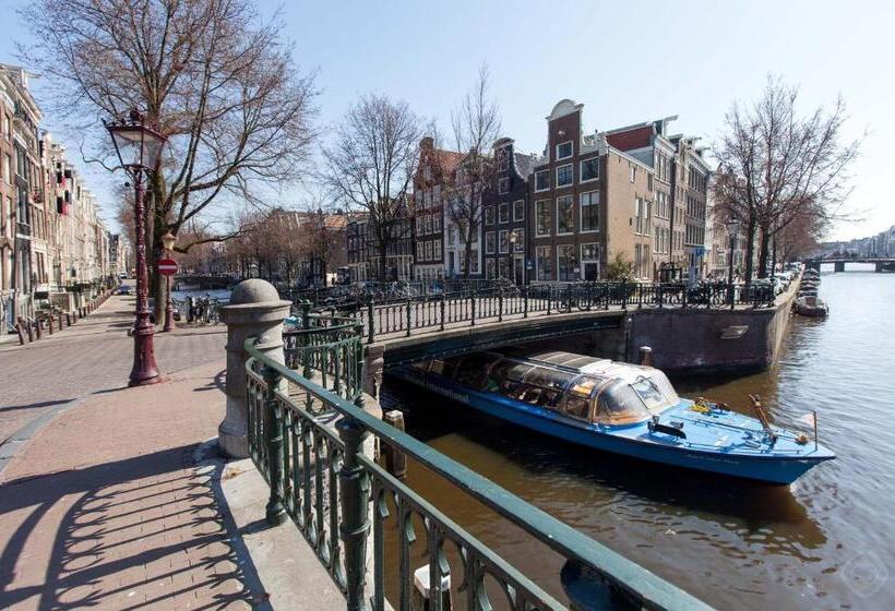 تختخواب و صبحانه Prinsen Apartment