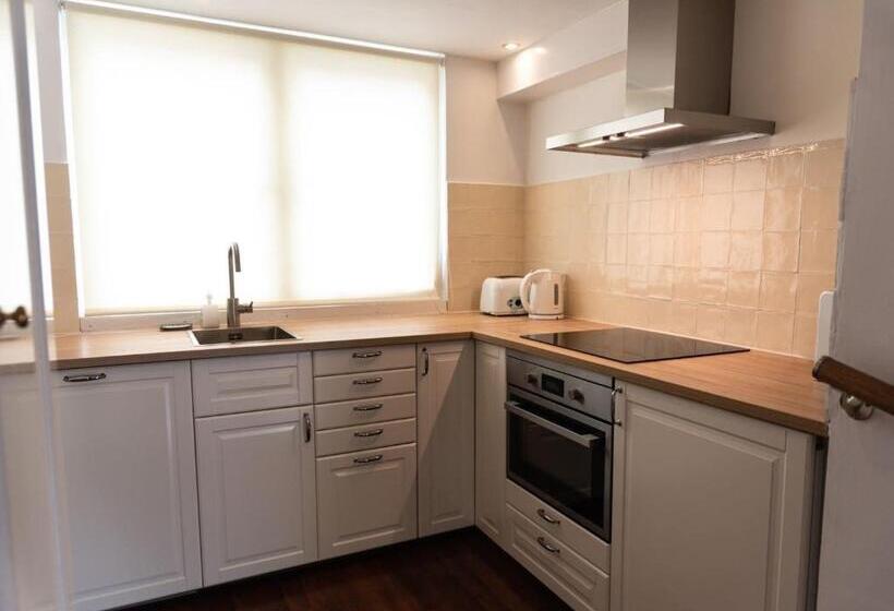 تختخواب و صبحانه Prinsen Apartment