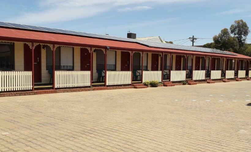 Daydream Motel And Apartments