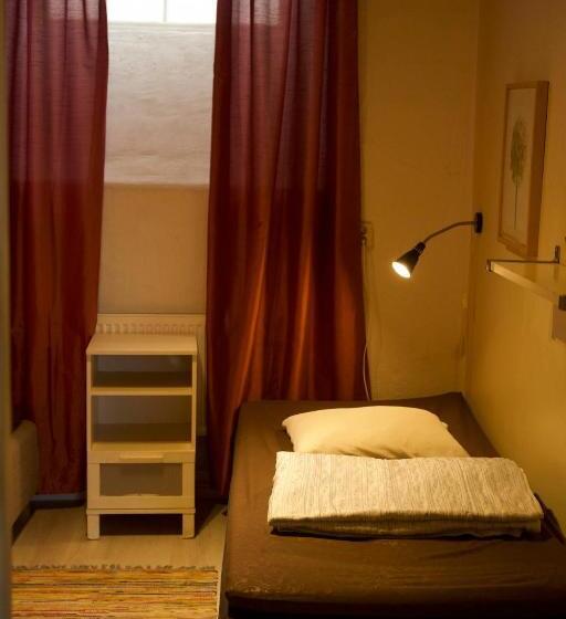 Dockside Hostel