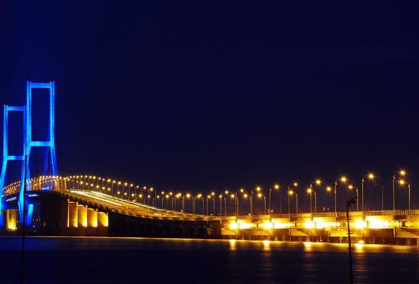 客栈  Zen Rooms Kalimas Kh Mas Mansyur