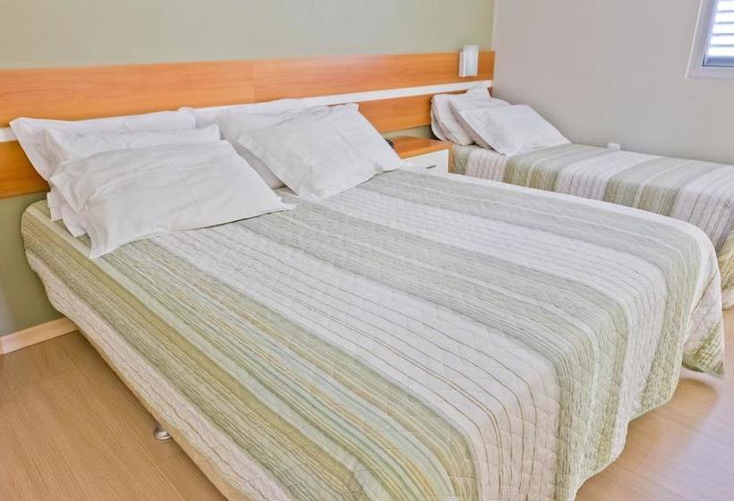 فندق Chapeco Center