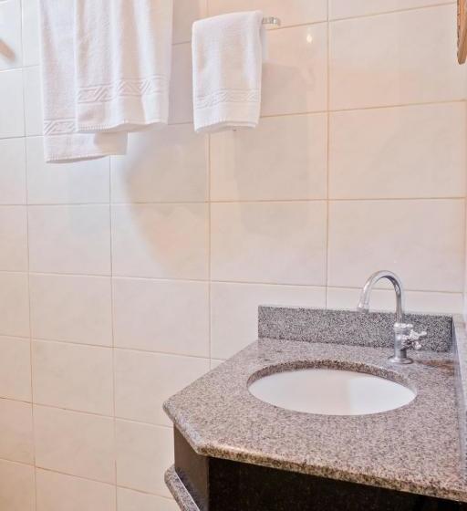 فندق Chapeco Center