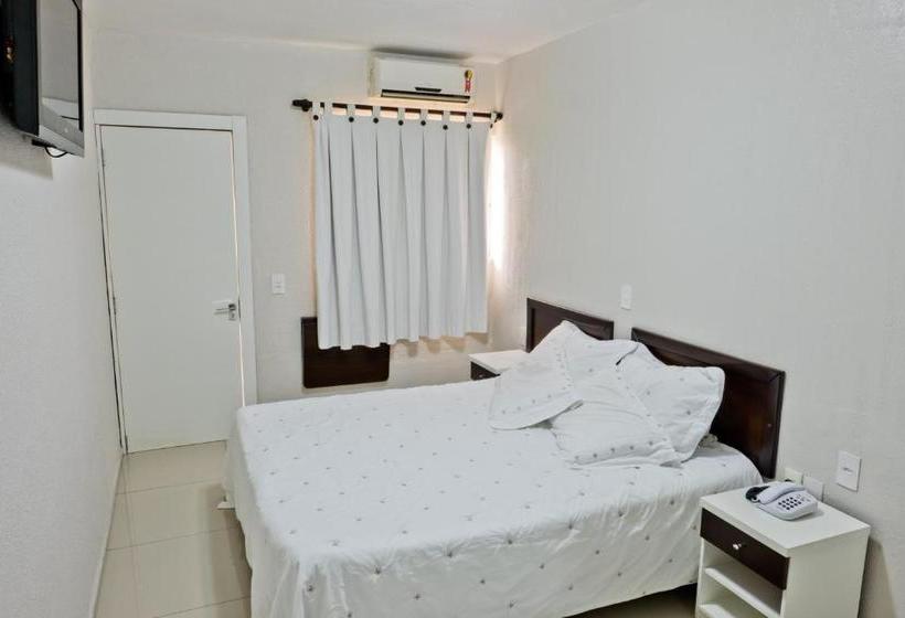 בית מלון כפרי Chapeco Center