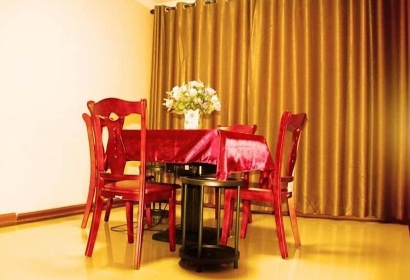 בית מלון כפרי Greentree Inn Rugao Bus Station