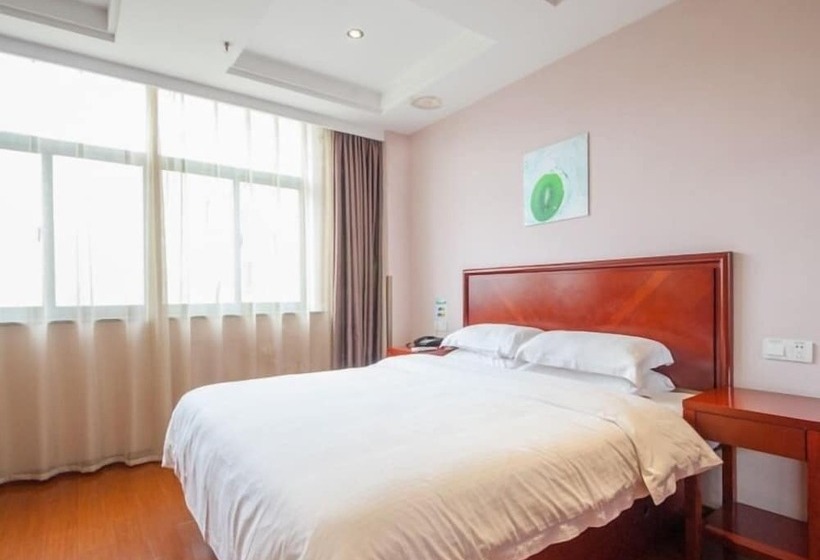 בית מלון כפרי Greentree Inn Rugao Bus Station