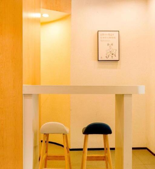 Hanting Hotel Nanchang Jinggangshan Avenue