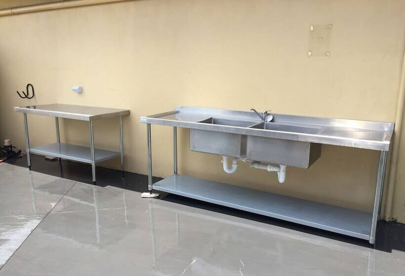 فندق James Street Motor Inn