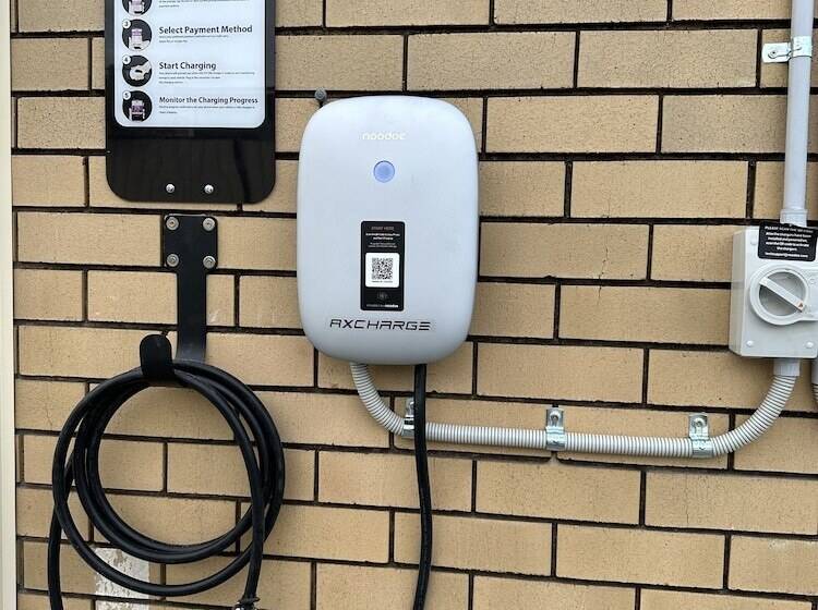 בית מלון כפרי Leichhardt Motor Inn