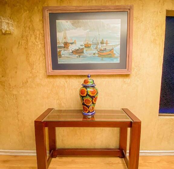 فندق Londres La Serena