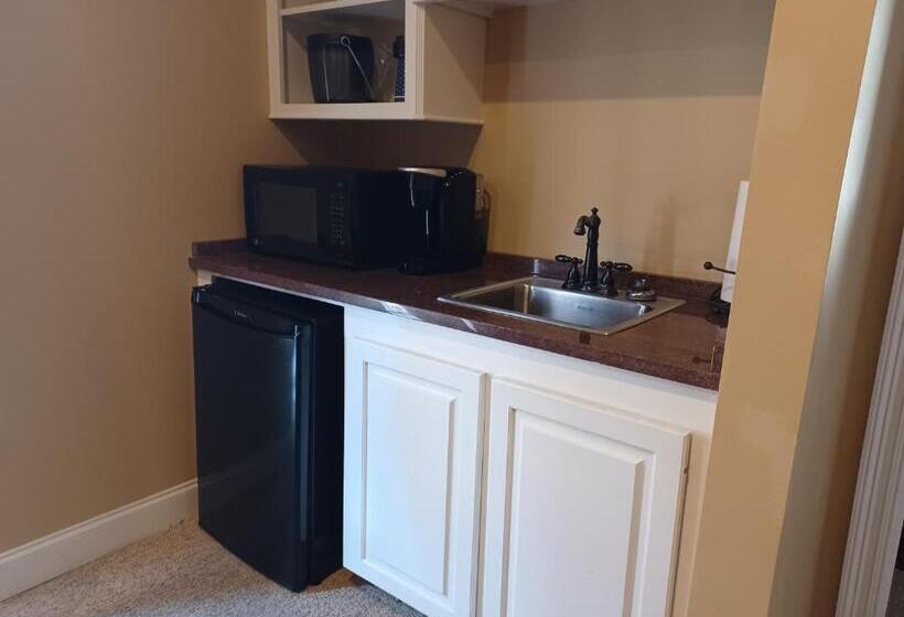 ホテル Natchez Manor Bed & Breakfast