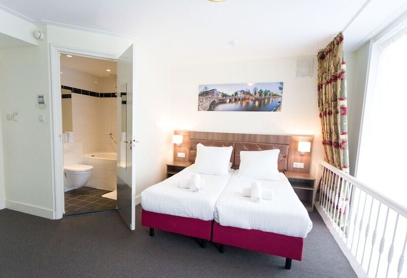 هتل Park Plantage