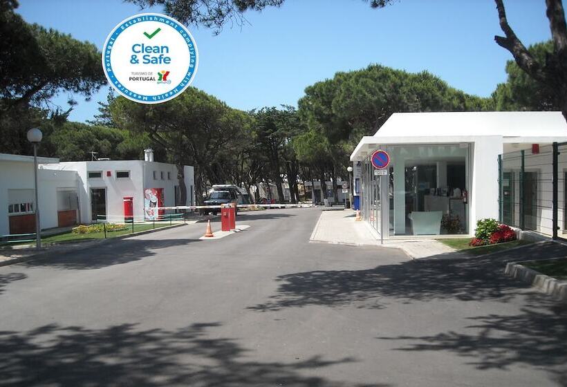 ホテル Parque De Campismo Orbitur Guincho