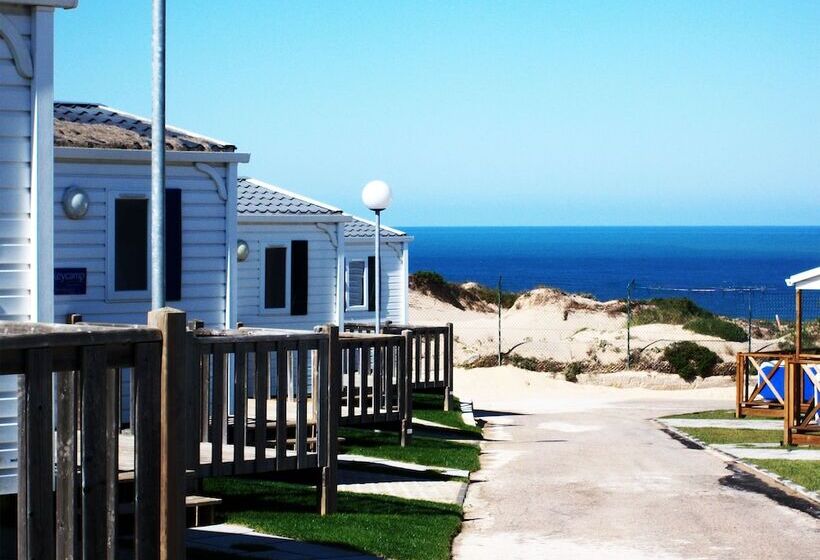 ホテル Parque De Campismo Orbitur Guincho