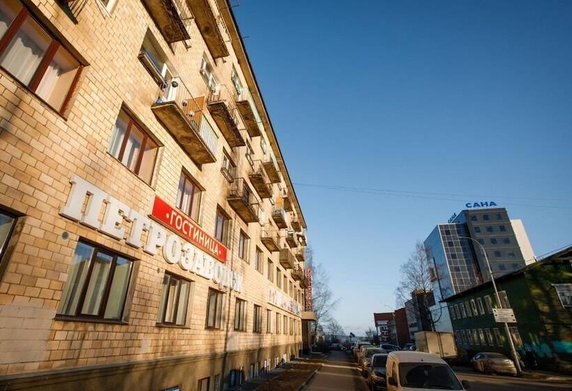 هتل Petrozavodsk Hostel