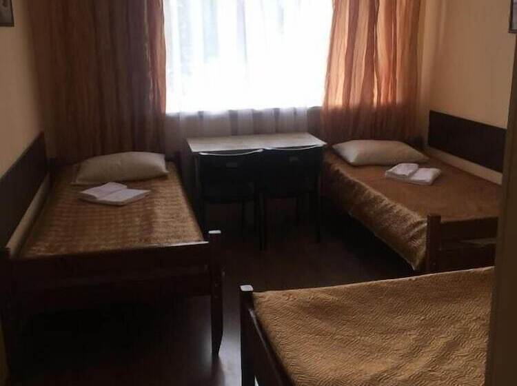 هتل Petrozavodsk Hostel