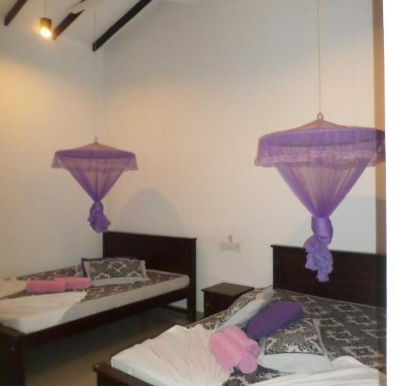 Отель Romana Rest Kataragama