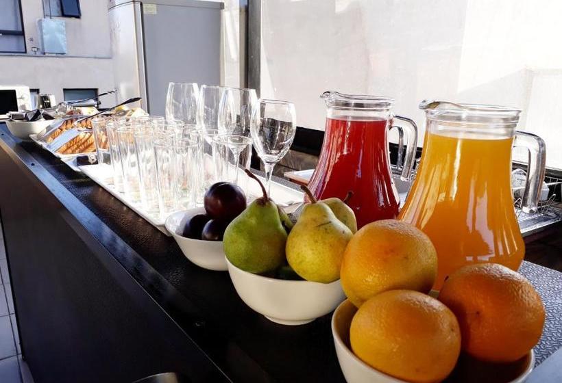 בית מלון כפרי Sauken