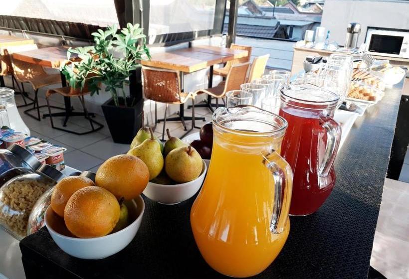 בית מלון כפרי Sauken