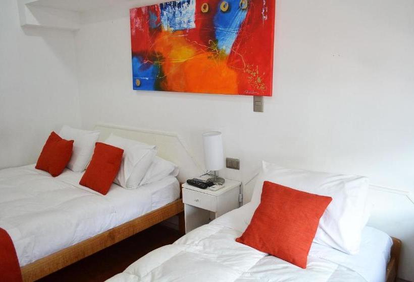 בית מלון כפרי Sauken