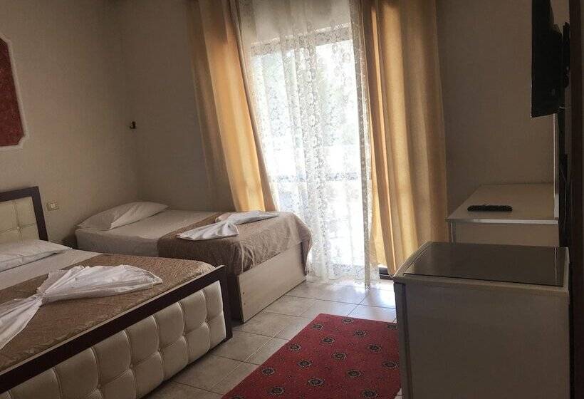 בית מלון כפרי Skampa