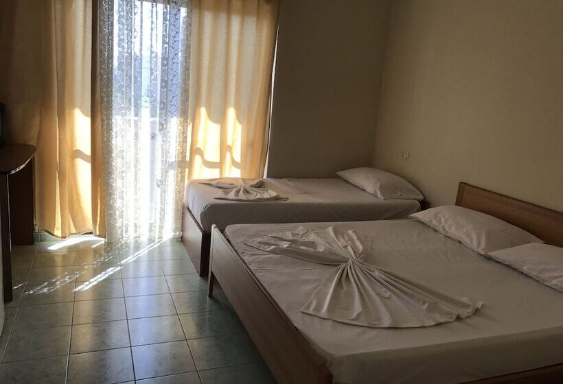 בית מלון כפרי Skampa