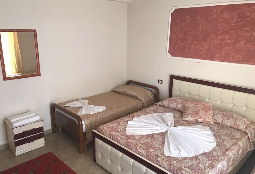 בית מלון כפרי Skampa