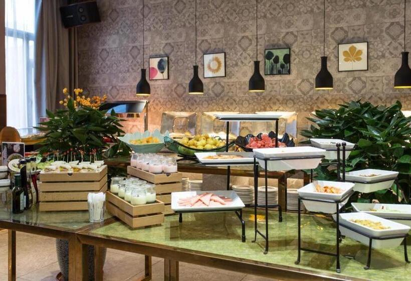 בית מלון כפרי Yitel Collection Shenyang Hunnan Olympic Sports Center Wanda Plaza