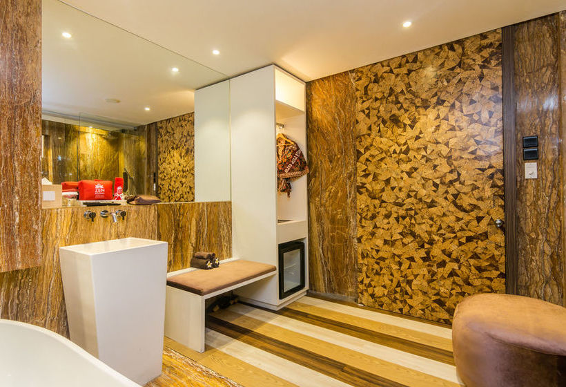 Отель Zen Rooms By Pass Ngurah Rai Suwung