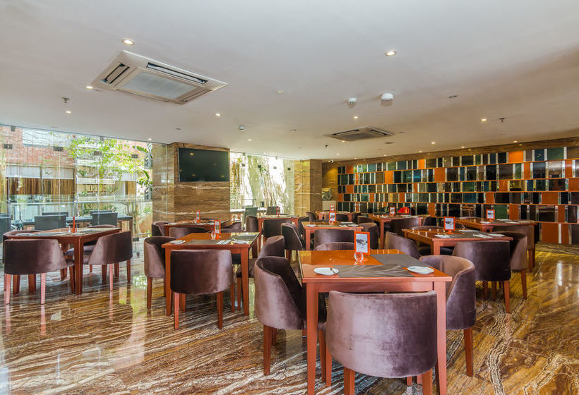 Отель Zen Rooms By Pass Ngurah Rai Suwung