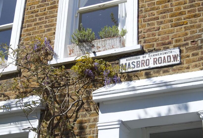 Kensington Olympia Apartments