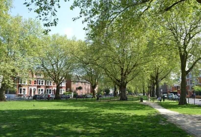 Kensington Olympia Apartments