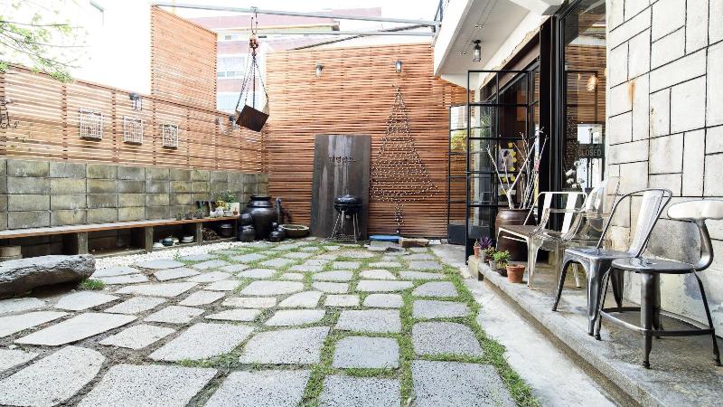 بنسيون Daemyung Guesthouse