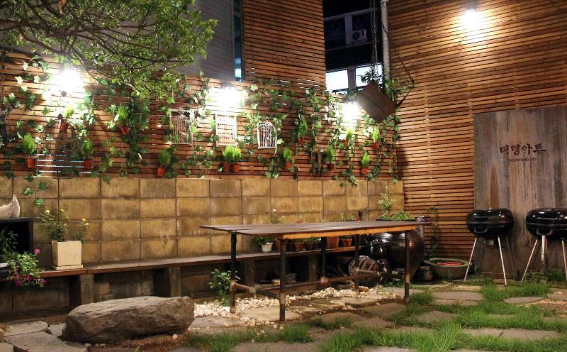 بنسيون Daemyung Guesthouse