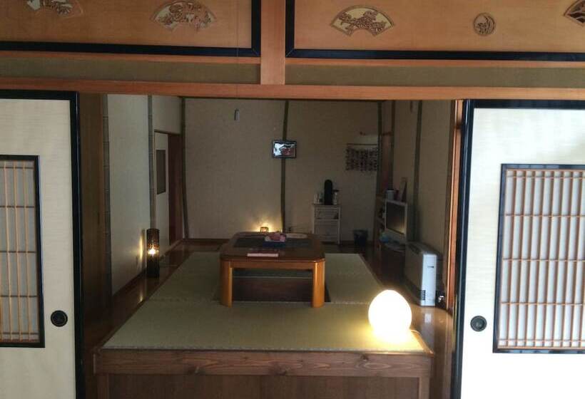Пансион Takayama Ninja House