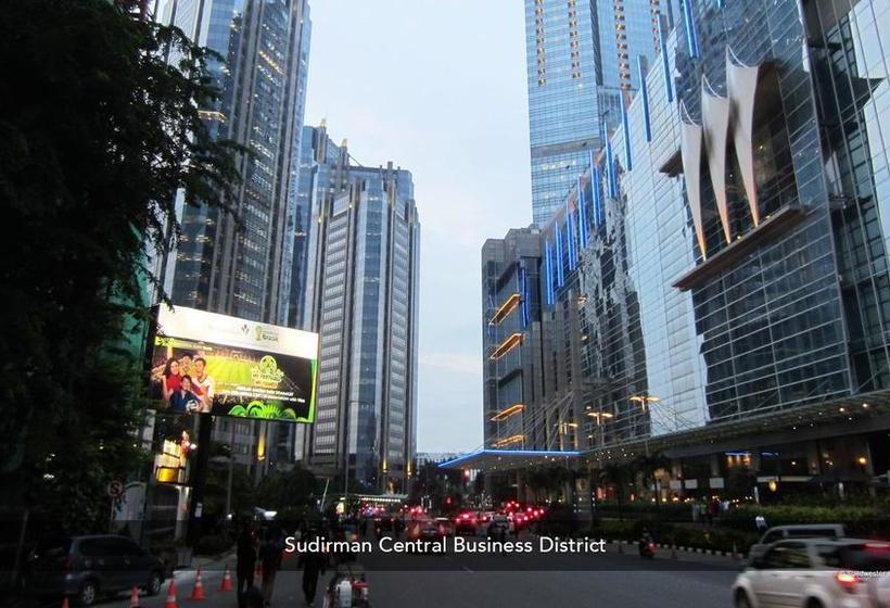 Пансион Zen Rooms Kuningan Tiong