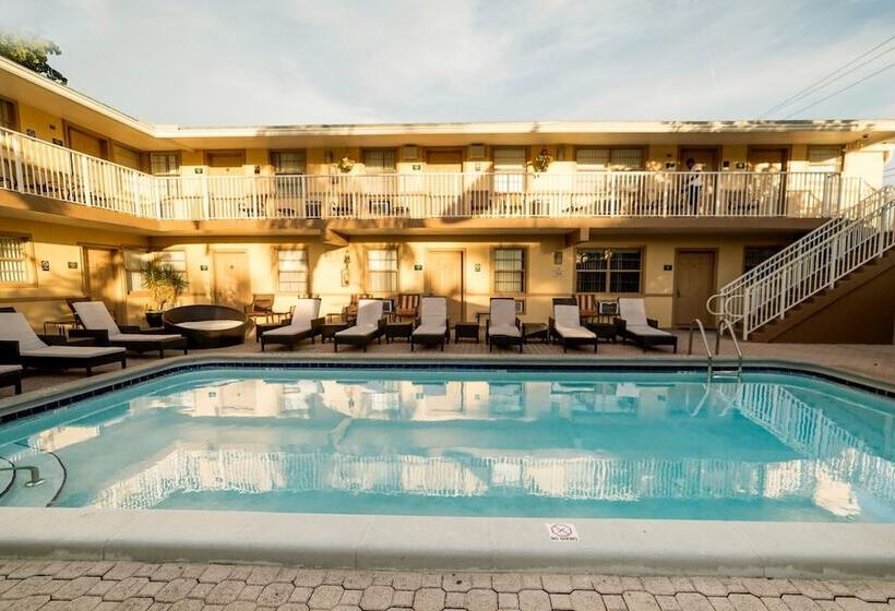 Sheridan Suites Apartments