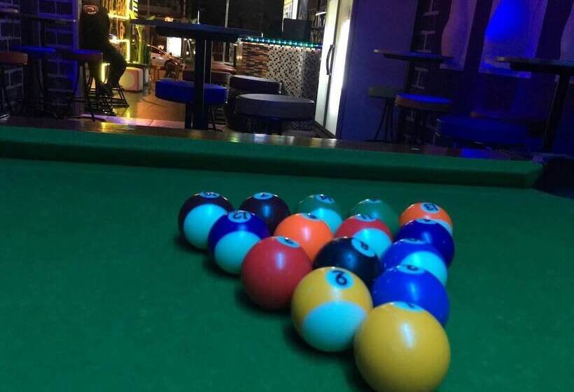 Backpack House Hostel