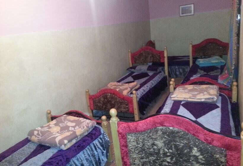 تختخواب و صبحانه Auberge Iminouassif