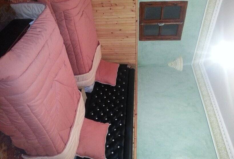 تختخواب و صبحانه Auberge Iminouassif