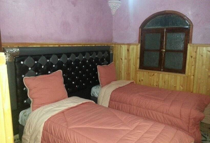 تختخواب و صبحانه Auberge Iminouassif