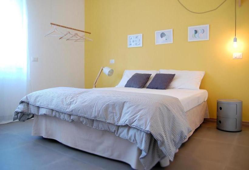 مبيت وإفطار Le Officine Di Via Marsala