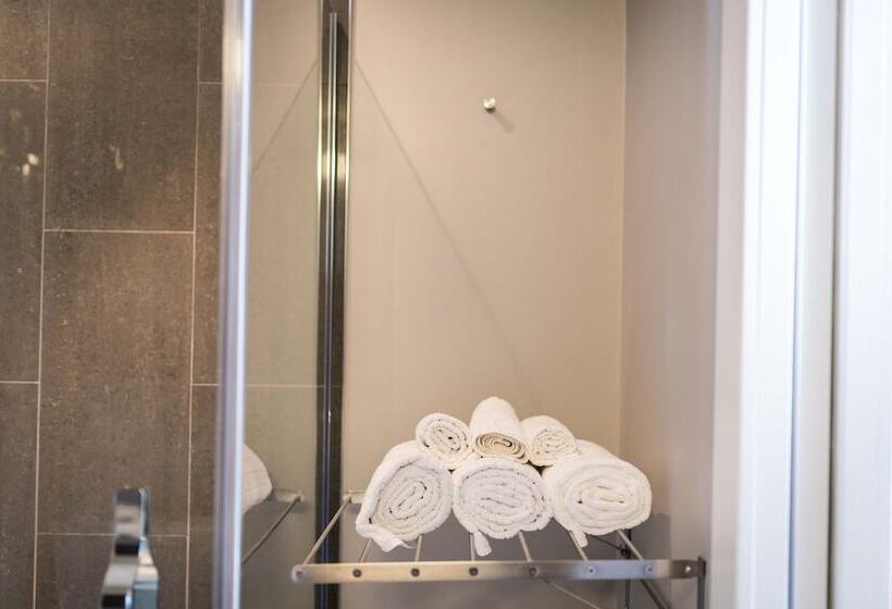 Château Queen By Bower Boutique Hotels