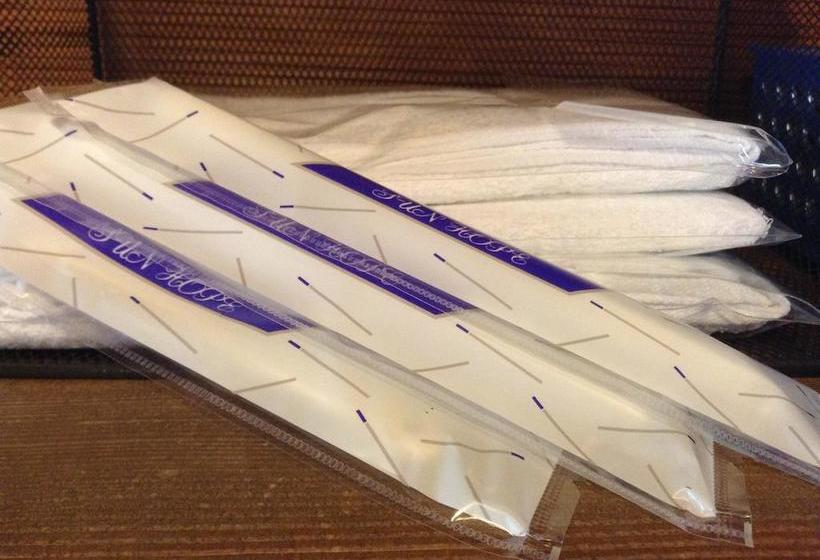 Cottage Inn Logcabin