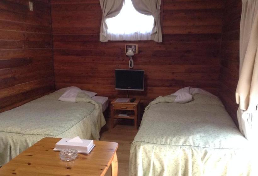 Cottage Inn Logcabin