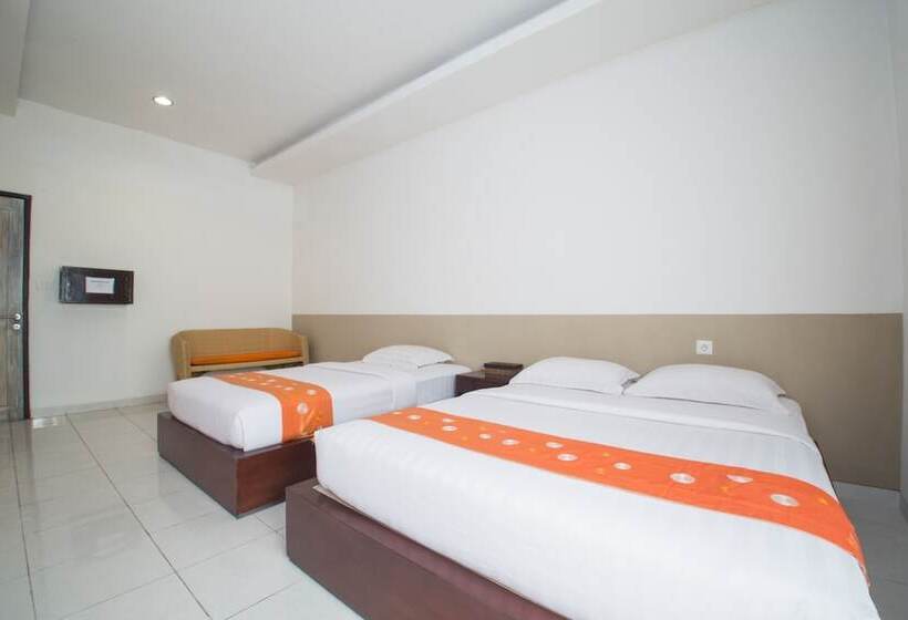 호텔 Adikara Renon