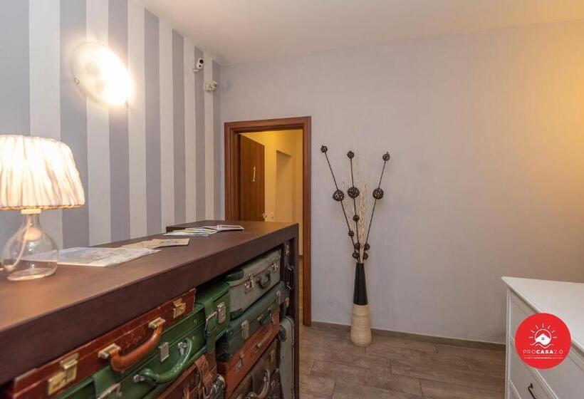 هتل Affittacamere Il Viaggiatore