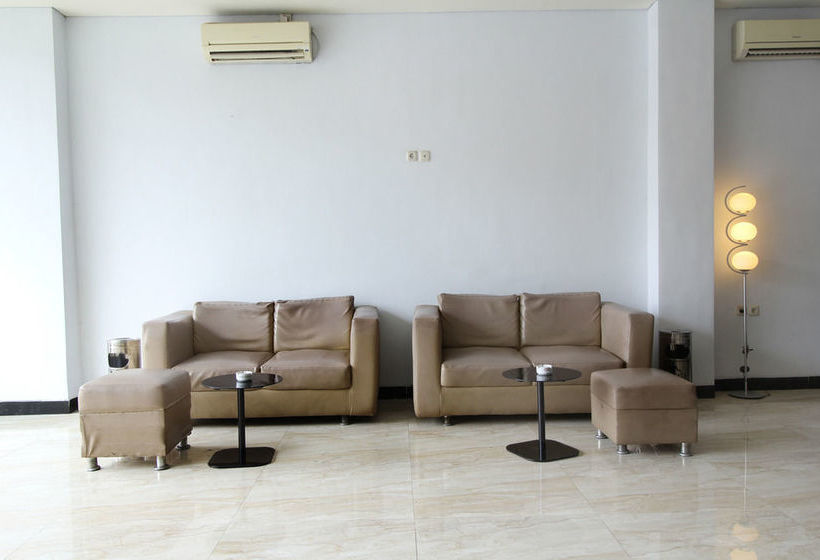 호텔 Airy Mandonga Saranani 168 Kendari