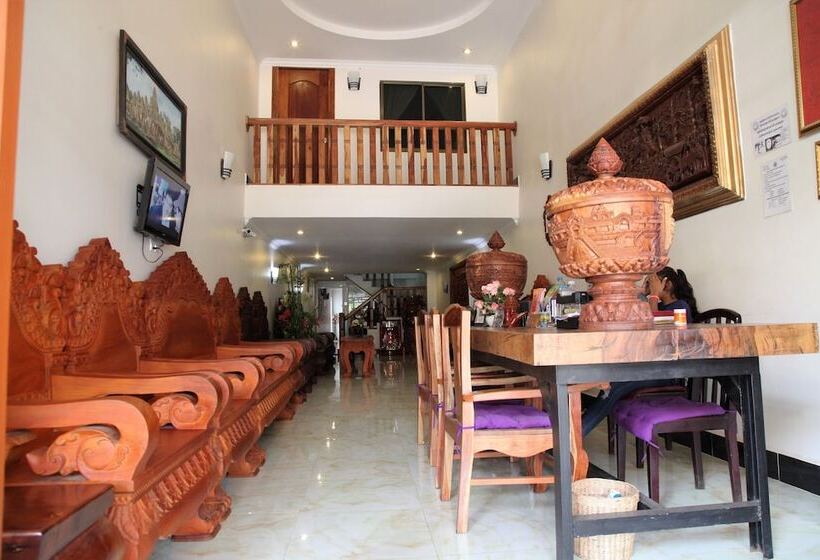 Отель Angkor Udom Guesthouse